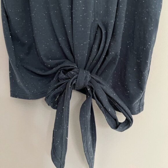 Lululemon Time To Restore Mock Neck Tank Size 2 Iron Blue - Picture 4 of 6